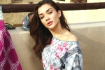 Amy Jackson movies, Amy Jackson updates, amy jackson relieved from 2 0, Amy jackson latest