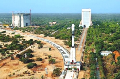 ISRO launches India&rsquo;s gift to South Asia