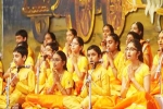 Nada Mantapa, US children recite Gita, us children recite 700 gita slokas, Peetha Nada Mantapa, US children recite Gita, us children recite 700 gita slokas, Peetha