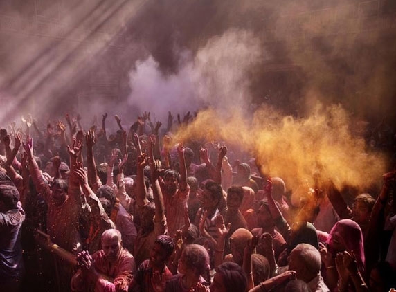 Two killed in clashes over vulgar Holi songs in Bihar... 