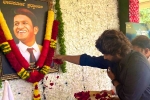 Puneeth Rajkumar latest, Allu Arjun, allu arjun visits puneeth rajkumar s family, Shivarajkumar