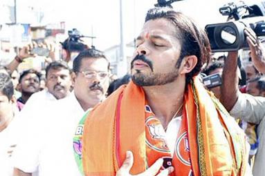 Fun tweets over Sreesanth&rsquo;s campaign image in Kerala